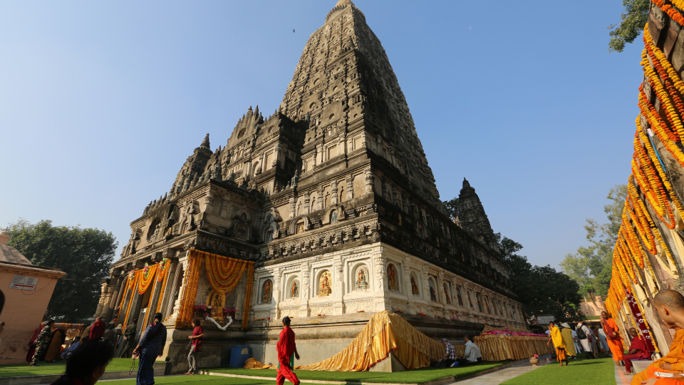 Phát hiện thêm hai tòa Kim cang tại Bồ Đề đạo tràng – Ấn Độ