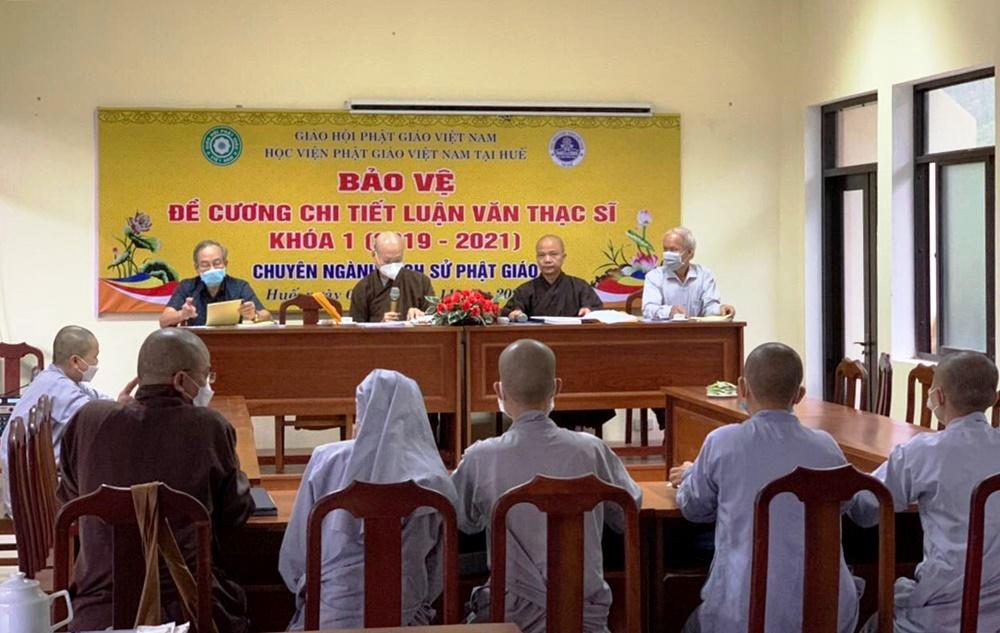 Học viện Phật giáo VN tại Huế: 34 học viên bảo vệ đề cương luận văn Thạc sĩ Phật học