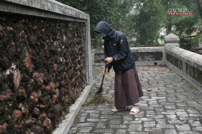 Tảo tháp Tổ sư Liễu Quán tại cố đô Huế ảnh 1