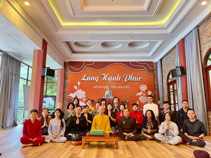 Khóa tu “Thiền và Doanh nhân” khơi nguồn sự sống cho chủ doanh nghiệp