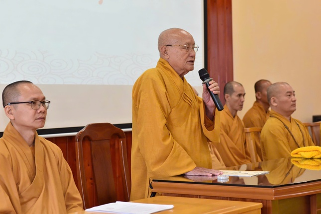 Trưởng lão Hòa thượng Thích Nhật Quang phát biểu tri ân