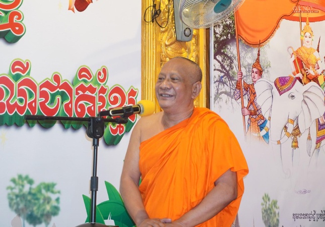 Ban Dân vận Trung ương chúc Tết cổ truyền đến chư Tăng, Phật tử Khmer tại TP.HCM ảnh 4