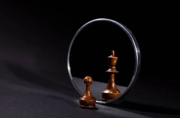 Bản ngã là gì? Cách để vượt qua bản ngã của bản thân