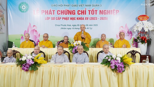 Hòa thượng Thích Nhựt Hỷ ban đạo từ chứng minh