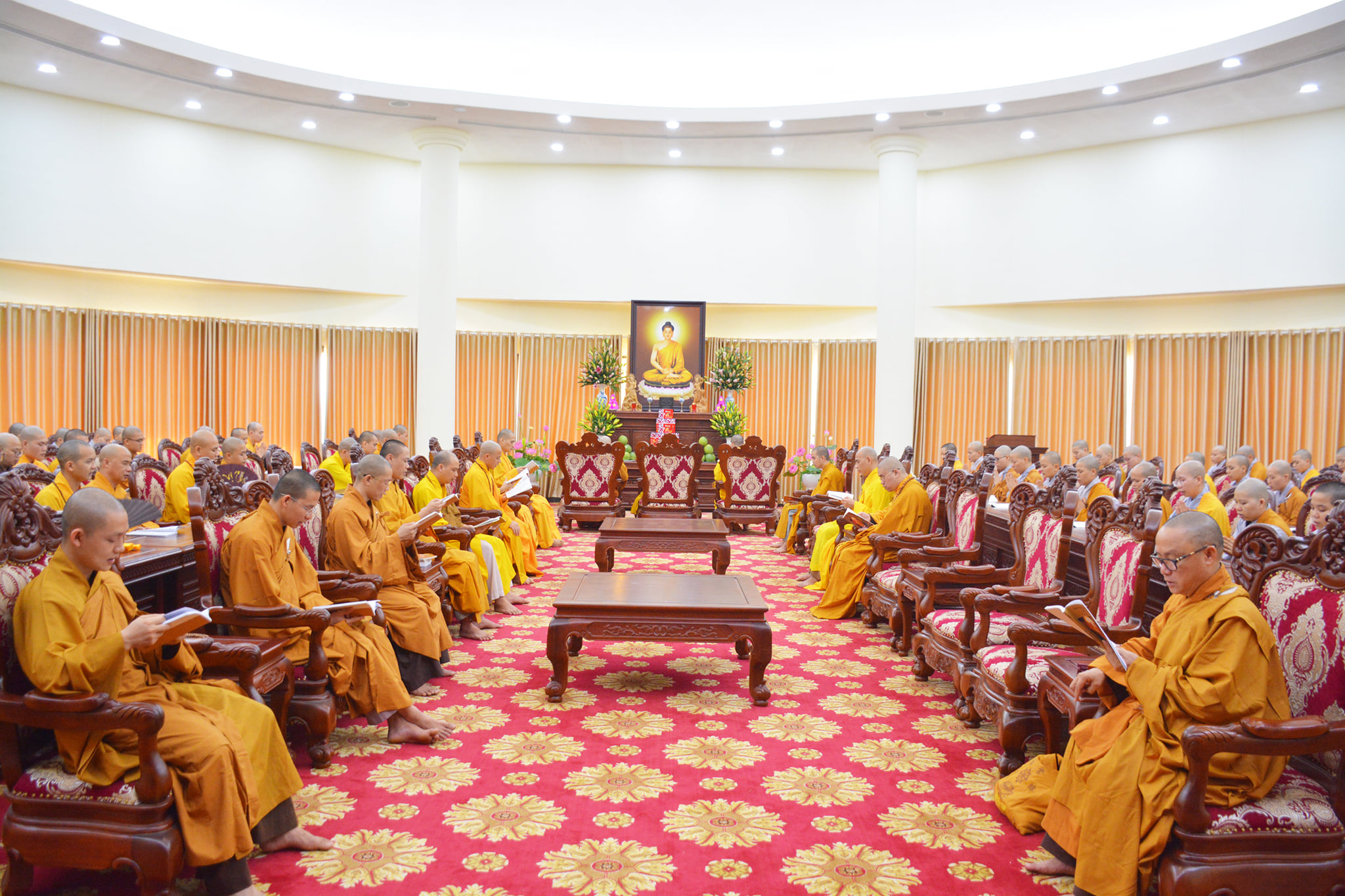 Trang nghiêm lễ Hành đạo tại Học viện Phật giáo Hà Nội