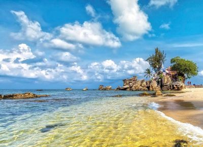 Du ký về những ngôi chùa vùng biển đảo Việt Nam nửa đầu thế kỷ XX