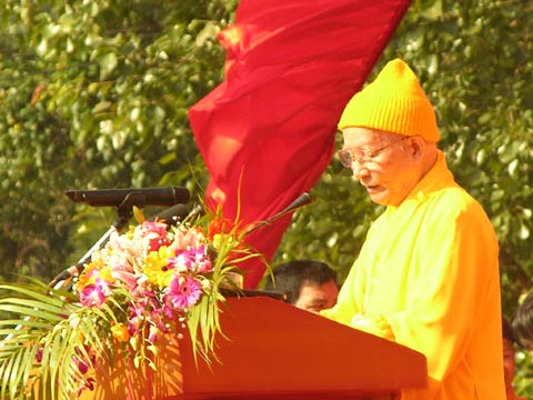 Cố Đại lão  HT. Thích Thanh Tứ  – Vị  Tổng Biên tập  đầu tiên của Tạp chí Khuông Việt