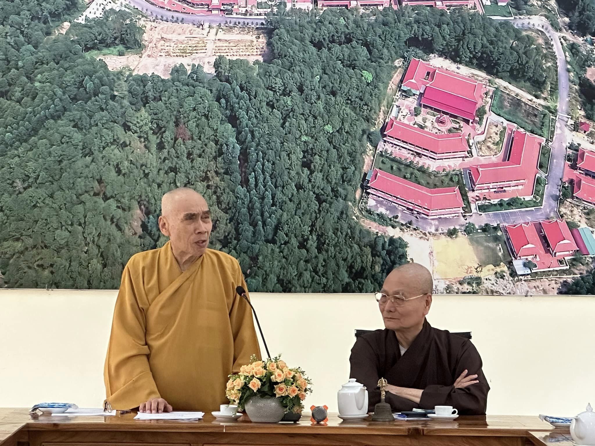 Học viện PGVN tại Huế: Hội đồng Điều hành họp triển khai các hoạt động Đào tạo