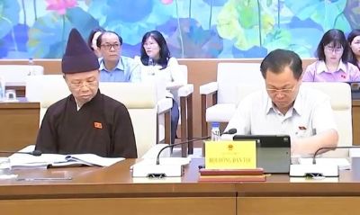 Hoà thượng Thích Thanh Quyết tham dự phiên họp Hội đồng Dân tộc Quốc hội