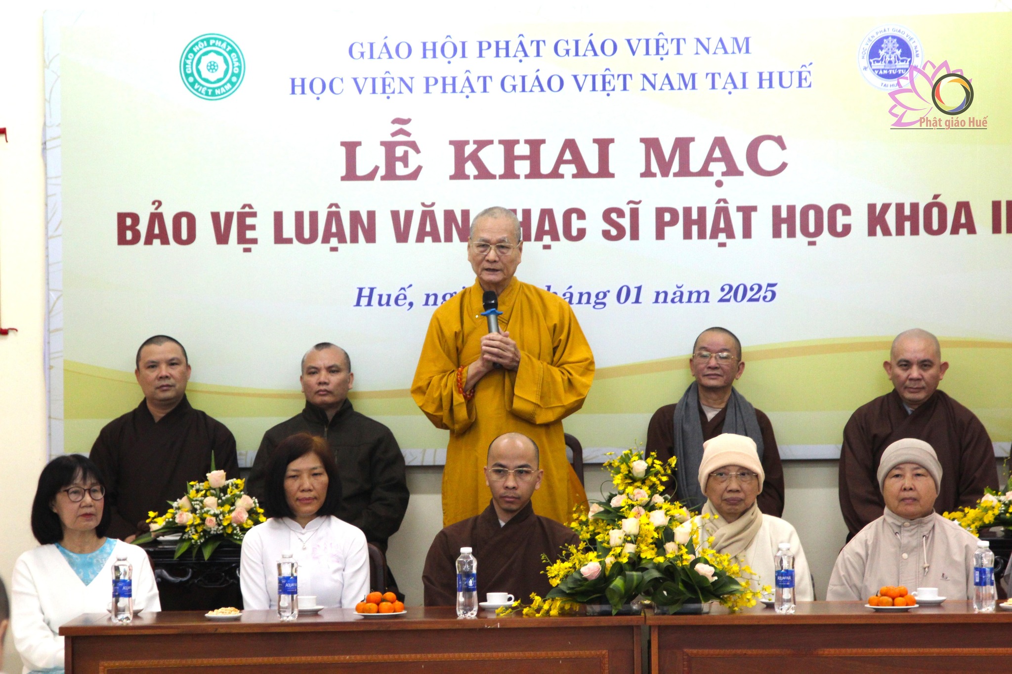 Học viện PGVN tại Huế tổ chức bảo vệ luận văn Thạc sĩ Phật học khóa II