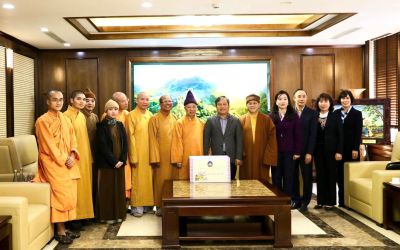 Ban Trị sự Giáo hội Phật giáo tỉnh Quảng Ninh tới thăm và chúc tết Tỉnh uỷ, UBND, UBMTTQ tỉnh.