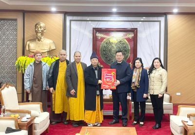 Ban Trị sự Giáo hội Phật giáo tỉnh Bắc Kạn thăm và chúc tết lãnh đạo Tỉnh uỷ, UBND tỉnh