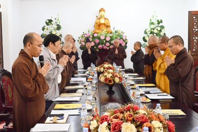 Học viện PGVN Hà Nội: Ban Giáo dục Phật giáo Trung ương tổ chức cuộc họp về việc thống nhất khung chương trình đào tạo hệ Cử nhân và Thạc sĩ Phật học, thảo luận những kế hoạch của Ban giáo dục Phật giáo Trung ương trong năm 2025.