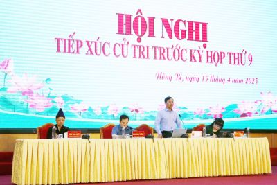 Hoà thượng Thích Thanh Quyết cùng đoàn ĐBQH tỉnh Quảng Ninh tiếp xúc cử tri trước kỳ họp thứ 9