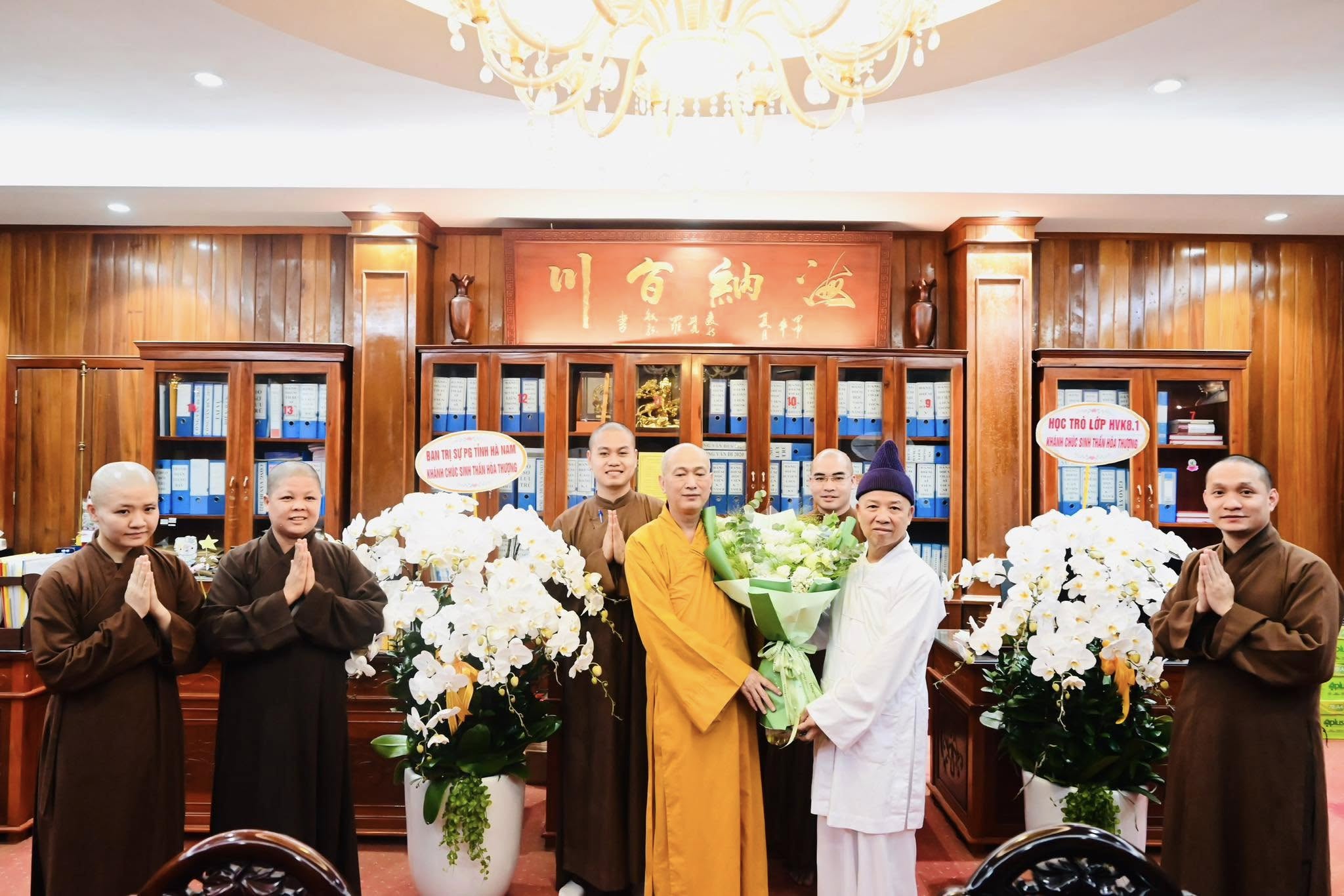 Học viện PGVN tại HN: Ban Trị sự GHPGVN tỉnh Hà Nam vấn an Hoà thượng Viện trưởng Thích Thanh Quyết