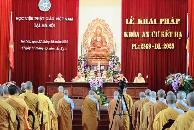 Học viện PGVN Hà Nội – Hạ trường Sóc Thiên Vương trang nghiêm lễ Khai Pháp An Cư Kiết Hạ