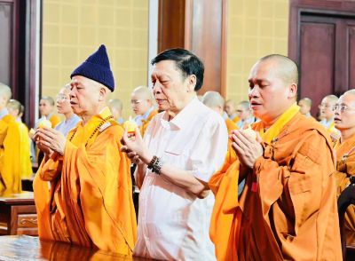 Học viện PGVN tại HN: Trang nghiêm cử hành Đại lễ Cầu nguyện Quốc Thái Dân An