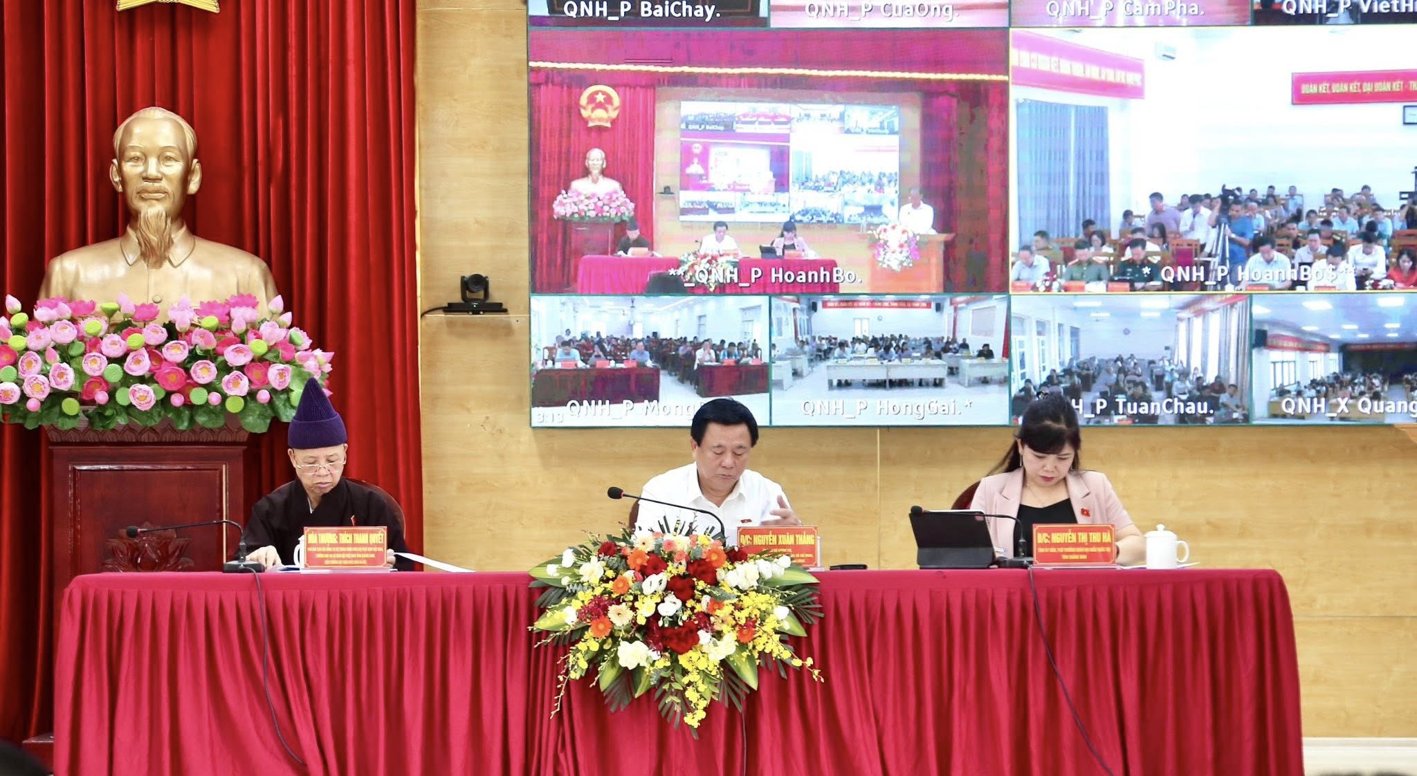 Quảng Ninh: Hòa thượng Thích Thanh Quyết tiếp xúc cử tri tại xã Hoàng Bồ và xã Quảng Yên