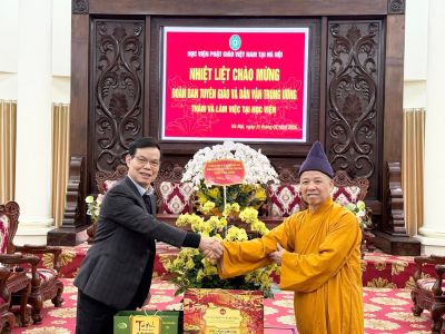 Ban Tuyên giáo và Dân vận Trung ương thăm và chúc tết Hòa thượng Thích Thanh Quyết