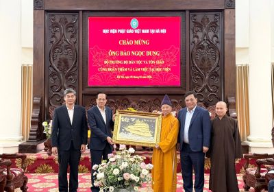 Bộ trưởng Bộ Dân tộc và Tôn giáo thăm và làm việc tại Học viện