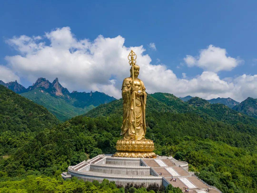 愿心所至，生命家园，净土禅林，极乐莲邦：九华山大愿陵园_菩萨