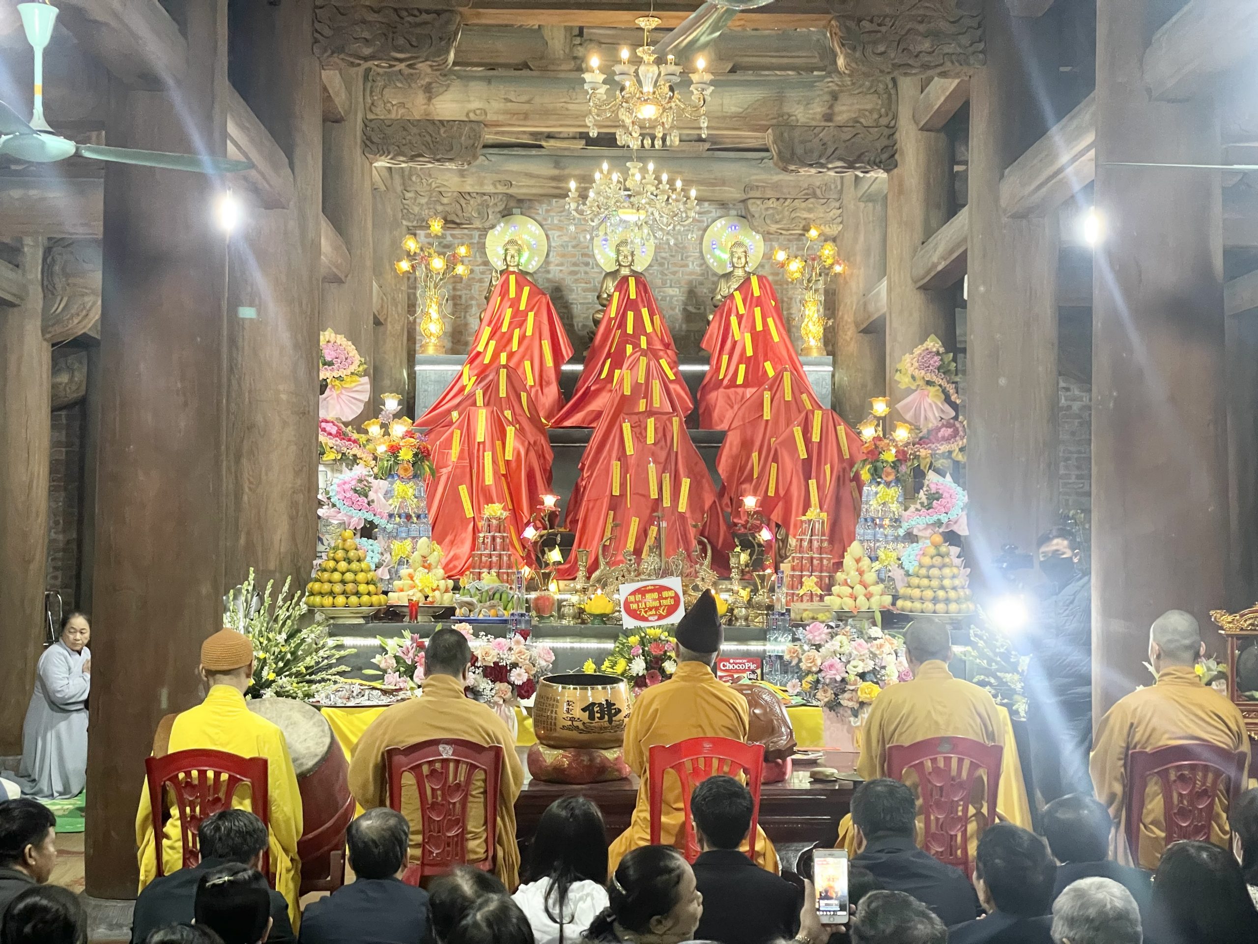 Quảng Ninh: Lễ An vị – Hô thần nhập tượng chùa Non Đông – Thị xã Đông Triều.