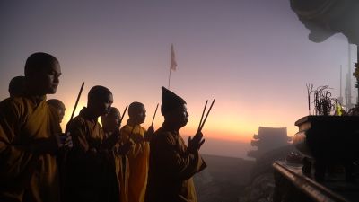 Yên Tử thiêng liêng đêm Giao thừa