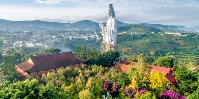 Quan Âm Bồ Tát trong lịch sử nghìn năm của Việt Nam