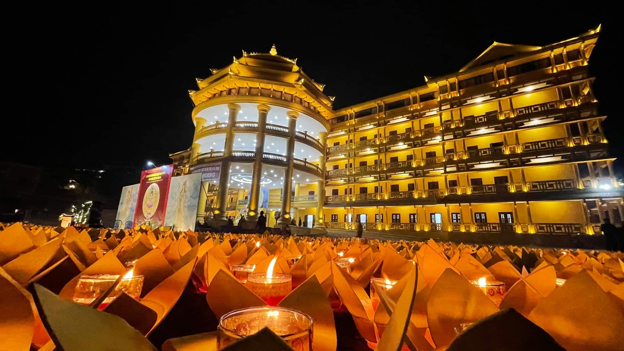 Linh thiêng Đại lễ Khánh đản Đức Quán Thế âm Bồ tát tại Học viện Phật giáo VN tại Hà Nội