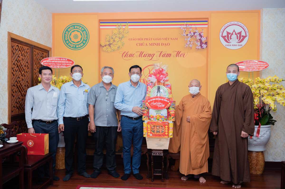 TP. HCM: Cục Trưởng cục An ninh Nội địa – Bộ Công an vấn an Hòa thượng Chủ tịch