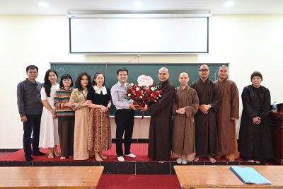 Cư sĩ, Phật tử tại gia có thể theo học tại Học viện không?