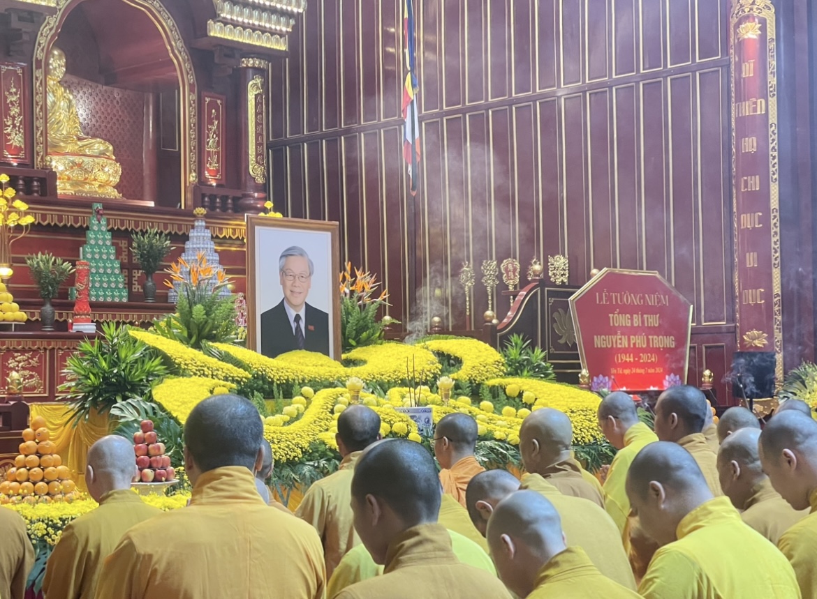 Trang nghiêm lễ tưởng niệm Tổng Bí thư Nguyễn Phú Trọng tại Yên Tử, Quảng Ninh.