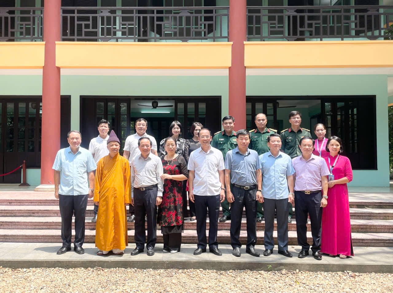 Hoà thượng Thích Thanh Quyết dâng hương tưởng niệm 55 năm ngày Bác Hồ đi xa tại Khu K9-Đá Chông.