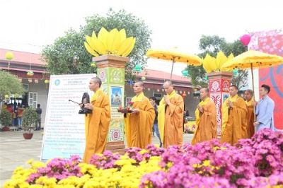 Cầu an theo tinh thần Kinh Phước Đức