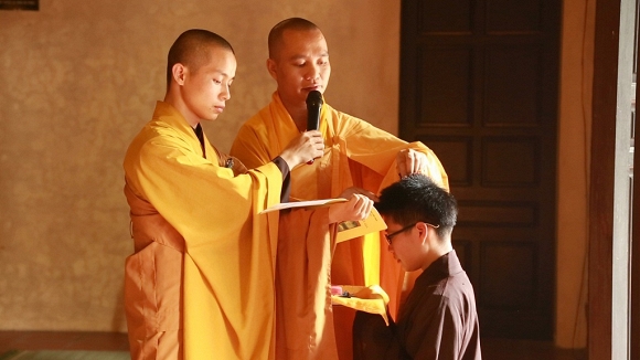 Lợi ích của việc tìm thấy niềm vui trong chánh Pháp