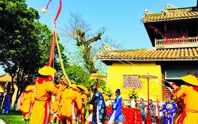 Tết và những trầm tích của văn hóa Phật giáo