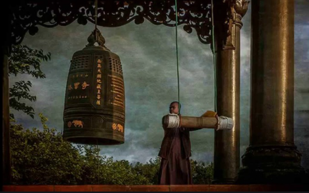 Nghe tiếng chuông chùa, lắng lòng tỉnh giấc mộng lợi danh