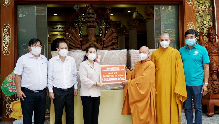 Biểu dương, đánh giá cao những đóng góp của các tổ chức tôn giáo trong chống dịch Covid-19