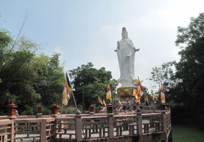 Chùa Huống, Thái Nguyên-Nơi lưu giữ nhiều pho tượng quý