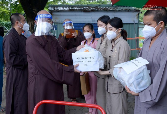 Giáo hội ghi nhận và đánh giá cao sự phát tâm vô quản ngại của quý Tăng, Ni, Phật tử