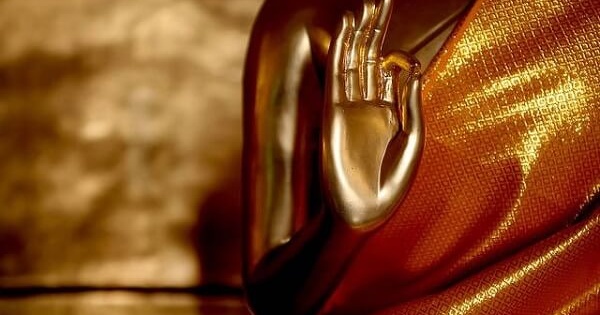 Chánh niệm trước ác ma