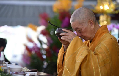 Tu là chuyển nghiệp