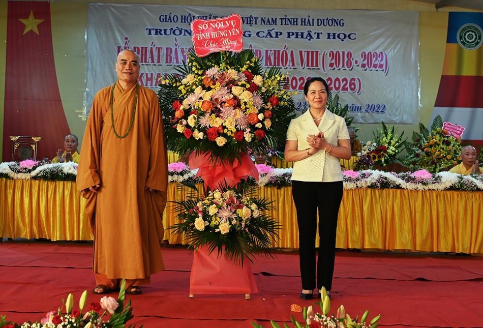 Hải Dương: Trường Trung cấp Phật học tổ chức lễ phát bằng tốt nghiệp khóa VIII (2018-2022) ảnh 11