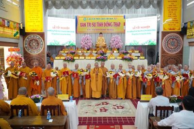 Đồng Tháp: Trao Bằng tốt nghiệp cho Tăng Ni lớp Cao đẳng Phật học khóa VI và tổng khai giảng