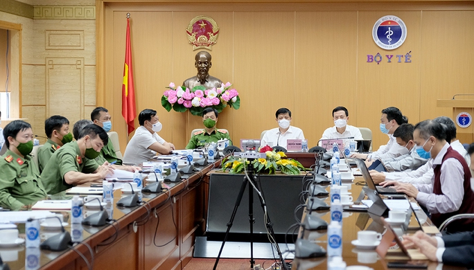 Thống nhất dùng một ứng dụng khai báo, nhập dữ liệu tiêm vắc-xin Covid-19 - Ảnh 1.