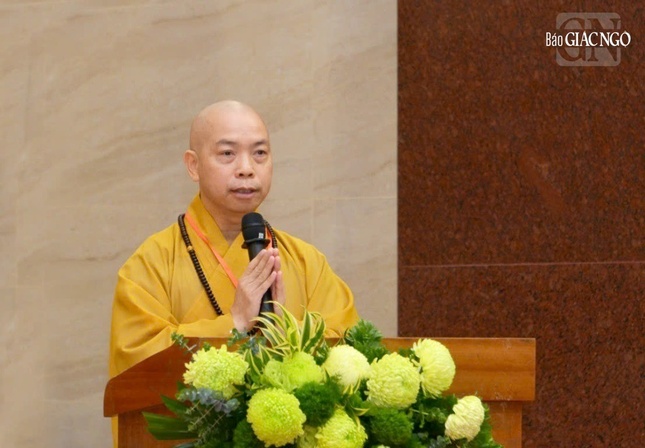 Thượng tọa Thích Quang Thạnh phát biểu khai mạc