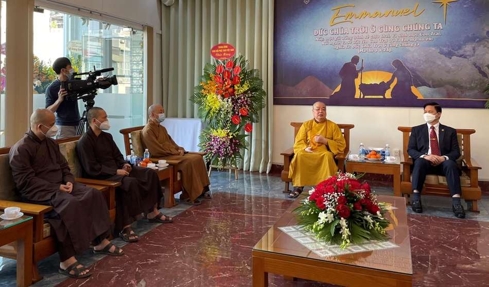 Hà Nội: Chư tôn đức Trung ương GHPGVN chúc mừng Giáng sinh 2021 ảnh 2