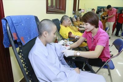 Hiến máu cứu người – Hành Bồ Tát đạo theo quan điểm Phật giáo