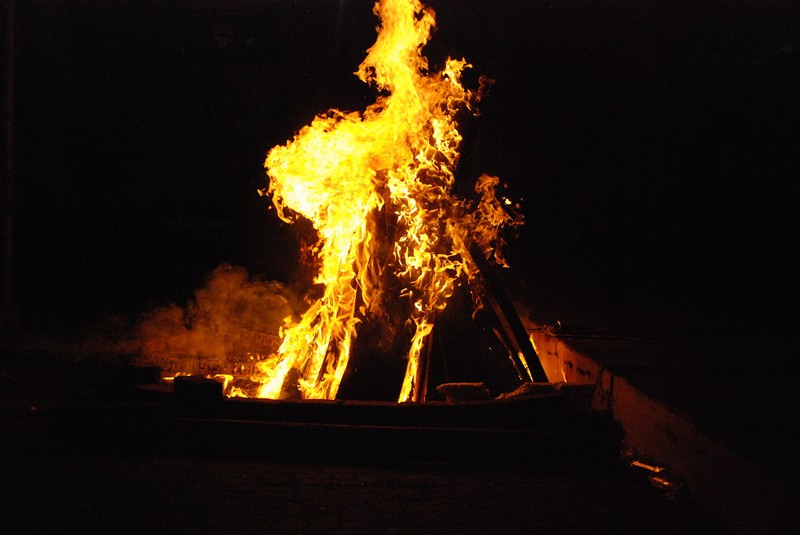 Vấn đề hoả táng và di chúc của một số vị đại sư đương đại