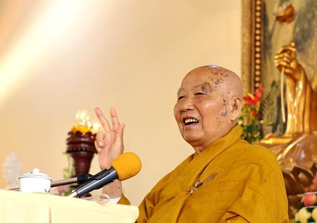 HT Thích Thanh Từ nói về chữ “Xả”